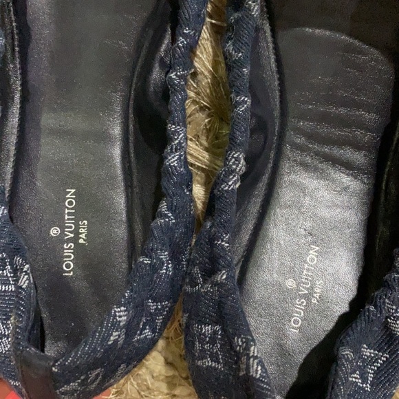 Louis Vuitton flats 🥿 - Picture 7 of 7